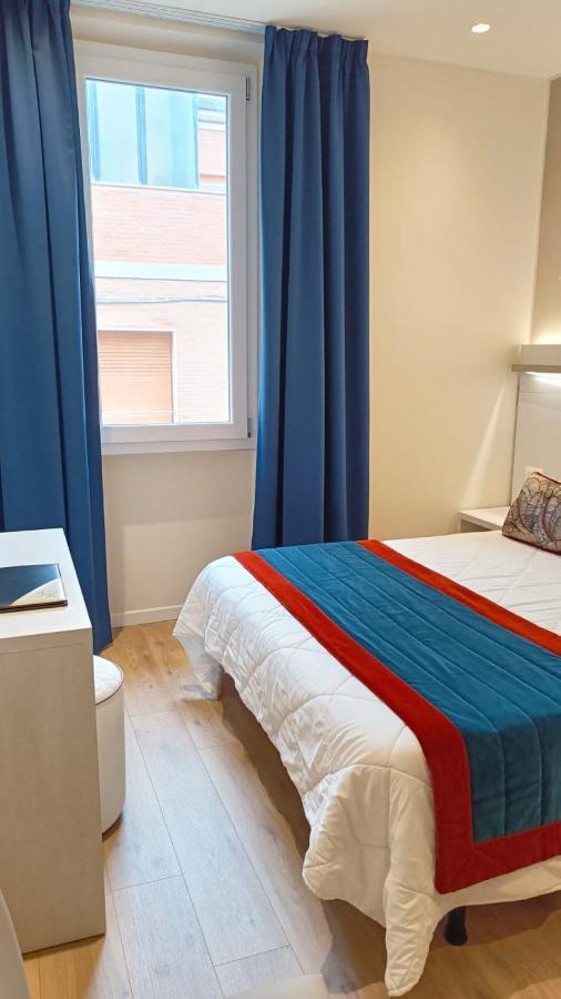 Roma Hotel Кастільйоне-делла-Пеская Екстер'єр фото