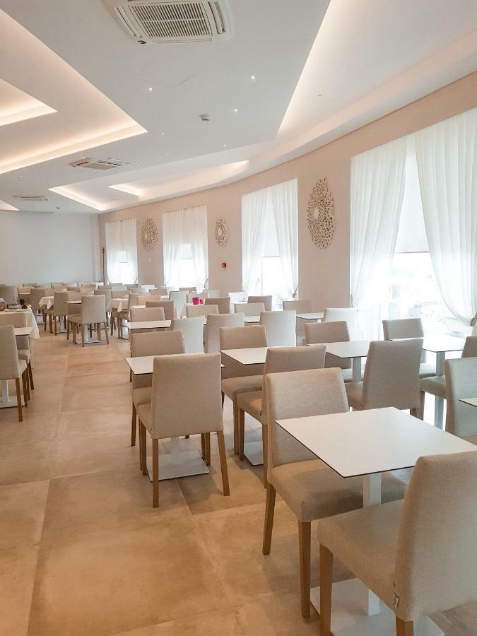 Roma Hotel Кастільйоне-делла-Пеская Екстер'єр фото