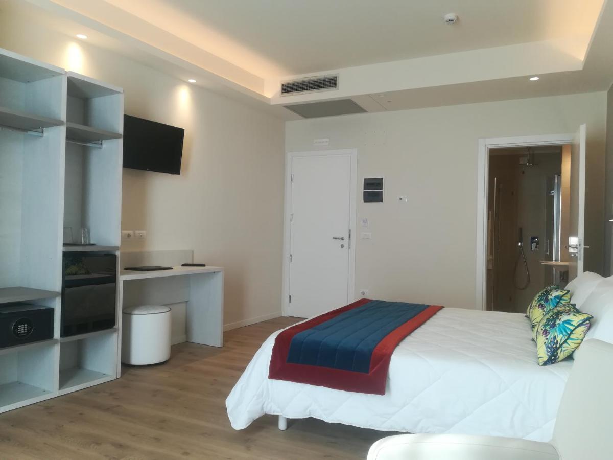 Roma Hotel Кастільйоне-делла-Пеская Екстер'єр фото